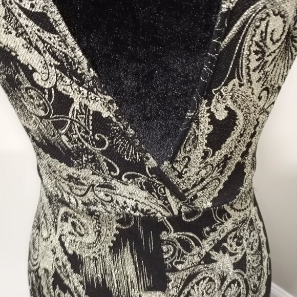 TRAC BLACK GOLD DEEP PLUNGE NECK AND BACK WOMEN SIZE M - Picture 7 of 9